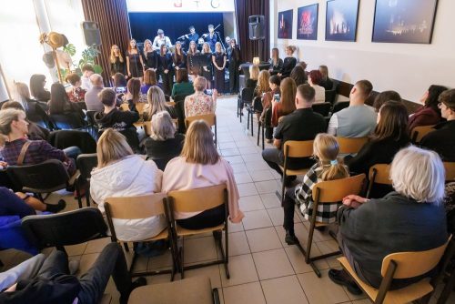 Wieczor-poetycko-muzyczny-PORUSZENI-15