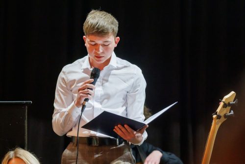 Wieczor-poetycko-muzyczny-PORUSZENI-32