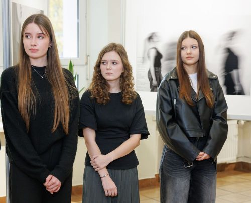 16.10.2025-otwarcie-wystawy-TEMPUS-FUGIT-10