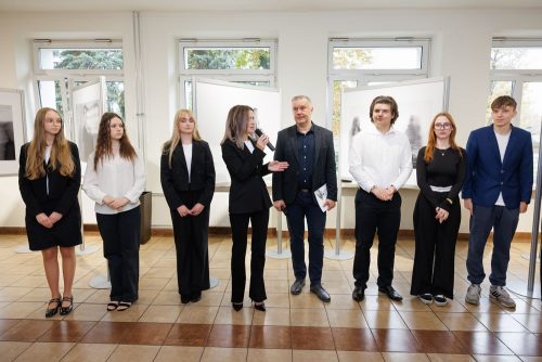 16.10.2025-otwarcie-wystawy-TEMPUS-FUGIT-18