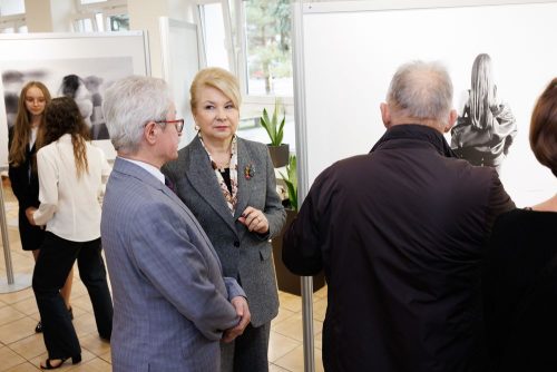 16.10.2025-otwarcie-wystawy-TEMPUS-FUGIT-2