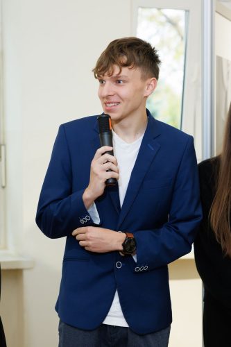 16.10.2025-otwarcie-wystawy-TEMPUS-FUGIT-30