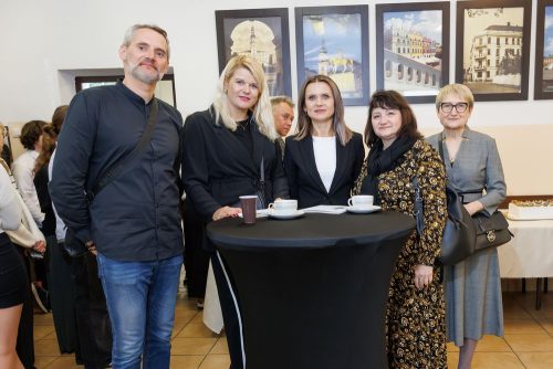 16.10.2025-otwarcie-wystawy-TEMPUS-FUGIT-50